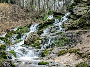 Septiņavotu lielais ūdenskritums.jpg