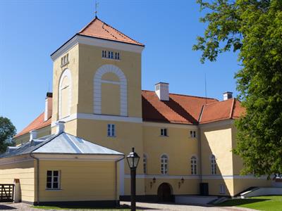 Ventspils ordeņa pils.jpg