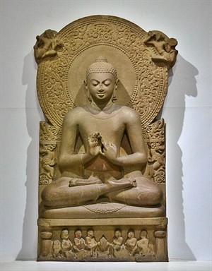 WIKI_20260907_Buddha_in_Sarnath_Museum_(Dhammajak_Mutra).jpg