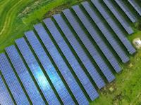 shutterstock_2462688363_solar panels_saules paneļi.jpg