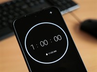 shutterstock_2661092541_1 hour timer_taimeris uz 1 stundu.jpg