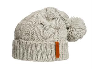 shutterstock_2495025603_winter hat_ziemas cepure.jpg