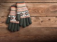 Shutterstock_335146988_wool gloves_vilnas cimdi.jpg