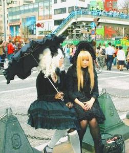 74 Two_gothlolita.jpg