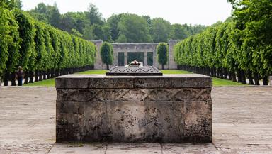 ka_koki brāļu kapos.jpg