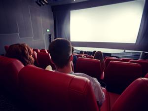 Shutterstock_348719579_cinema_kinoteātris.jpg