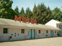 shutterstock_2516050639_motel_motelis.jpg