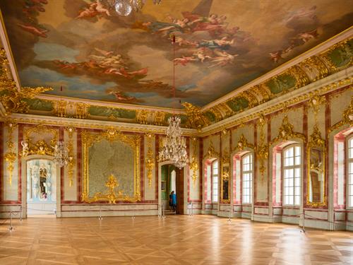 Ugis Riba Shutterstock.jpg