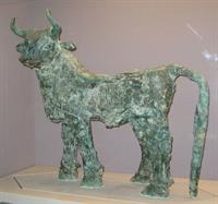 1024px-British_Museum_Copper_Bull.jpg