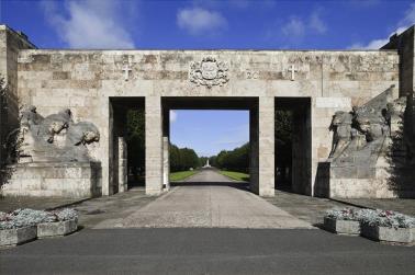 ka_ieejas vārti ok.jpg