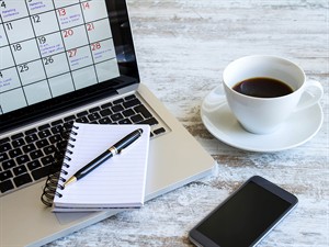 shutterstock_215559013_planning month_mēneša plānošana.jpg