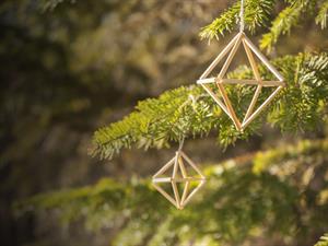 Shutterstock_760242997_latvian traditional christmas decoration_puzuri.jpg