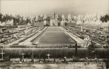 brāļu kapi 20.-40.g..jpg