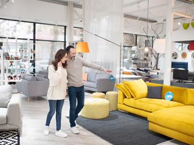 Shutterstock_1602822016_furniture shop_mēbeļu veikals.jpg