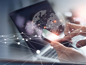 shutterstock_2446979289_digital technology_diģitālās tehnoloģijas.jpg