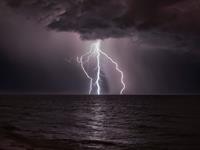 shutterstock_2089728877_thunder bolt_zibens.jpg