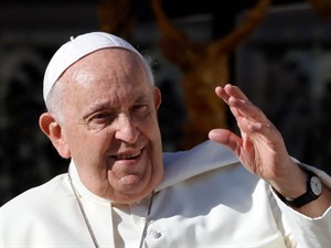 Riccardo De Luca - Update Shutterstock_pope Francis_pāvests Francisks.jpg