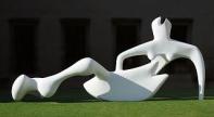 800px-HenryMoore_RecliningFigure_1951.jpg