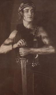 v dimze lāčplēša lomā.jpg