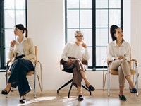 shutterstock_2618059435_waiting for a job interview_gaida darba pārrunas.jpg