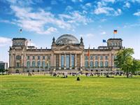 Shutterstock_546733144_reichstag building Berlin_reihstāga ēka Berlīnē.jpg