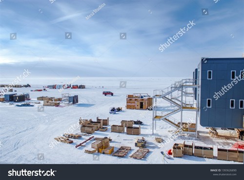 antarktidasstcija.jpg