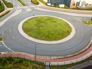 roundabout_shutterstock_1487680757.jpg