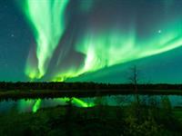 Shutterstock_2473177915_northern lights_ziemeļblāzma.jpg