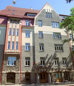 kronvalda10 nac rom e laube.jpg