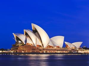 Taras Vyshnya Shutterstock_Sydney opera house.jpg