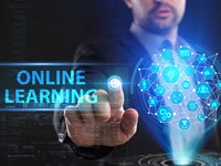 shutterstock_1259407915_online learning_tiešsaistes apmācības.jpg