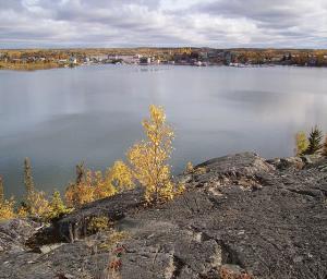 Great_Slave_Lake_at_Yellowknife_01.jpg
