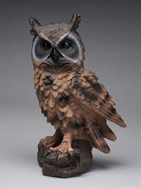 shutterstock_2158671711_owl sculpture_pūces skulptūra.jpg