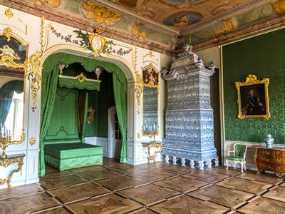 Sergii Figurnyi Shutterstock.jpg