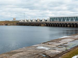 shutterstock_255069940_hydroelectric power station_HES.jpg