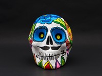 shutterstock_1198239553_Hand painted styrofoam skull_Sagleznots putuplasta galvaskauss.jpg