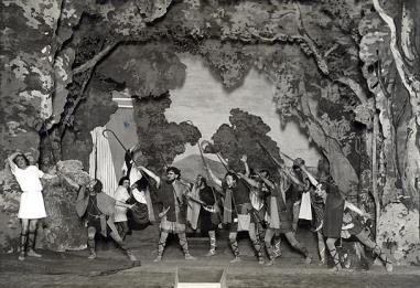 t_jāzeps un brāļi liepājas t 1926.g..jpg