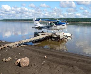 Hydroplane_mackenzie_river.jpg
