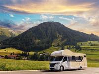 shutterstock_2510668249_camper_ķemperis.jpg