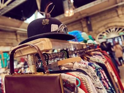 Shutterstock_730912606_second hand shop_lietotu preču veikals.jpg