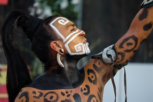 Oleg Elkov Shutterstock_Mayan warrior_Maiju karēvis.jpg