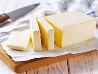 Shutterstock_2477343307_butter_sviests.jpg