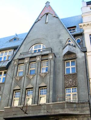 brivibas37_1 laube nac rom.jpg