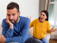 Shutterstock_1922683700_negative communication_negatīva komunikācija_6.jpg