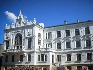 Liepājas Valsts ģimnāzija