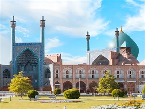 shutterstock_1405579160_Shah mosque in Iran_Šaha mošeja Irānā.jpg