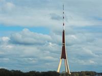Shutterstock_636017657_Riga television tower_Rīgas televīzijas tornis.jpg