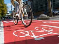 shutterstock_2062038761_bicycle road_velosipēdistu celiņš.jpg