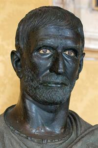 Capitoline_Brutus_Musei_Capitolini_MC1183_02.jpg