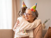 shutterstock_2456395195_birthday_dzimšanas diena.jpg